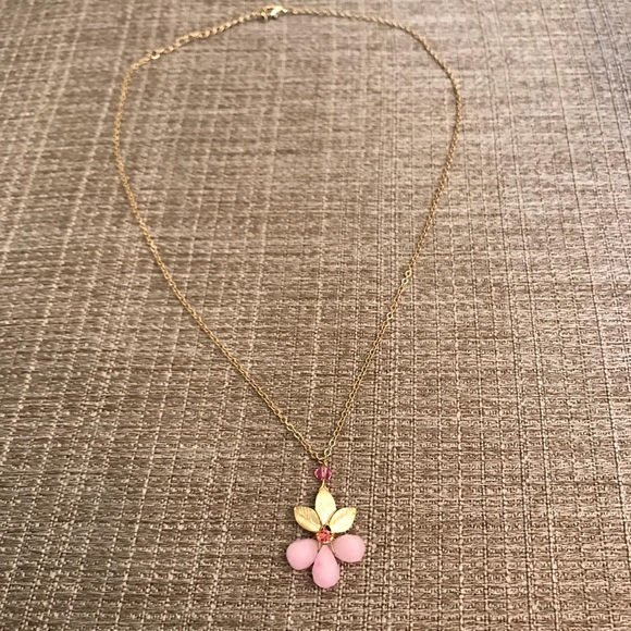 Jewelry - Pretty necklace
